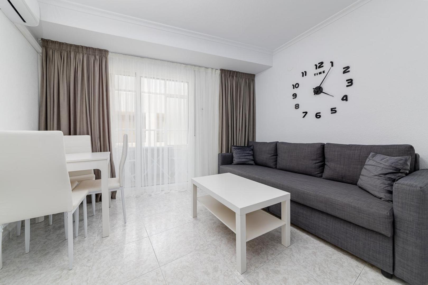 Calle Concordia 86, Two Bedroom Apartment, Up To 6 Guests, Near Del Cura Beach,Supermarket Mercadona And Central Bus Station Torrevieja Exteriör bild